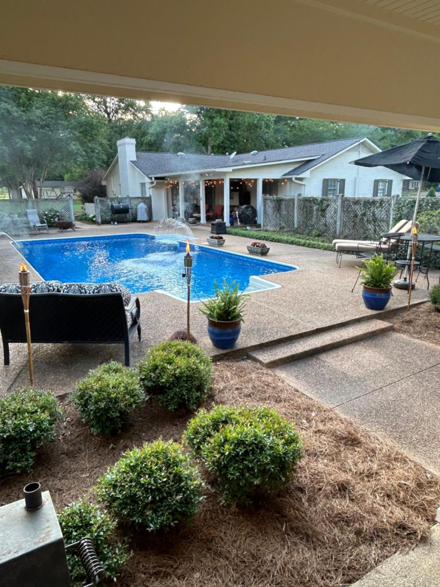 Pool House Hotel Clarksdale Exterior photo